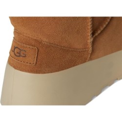 Bottes UGG Classic Streetscape Marche Urbaine Quotidienne